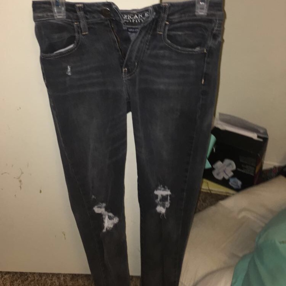 American Eagle skinny jeans